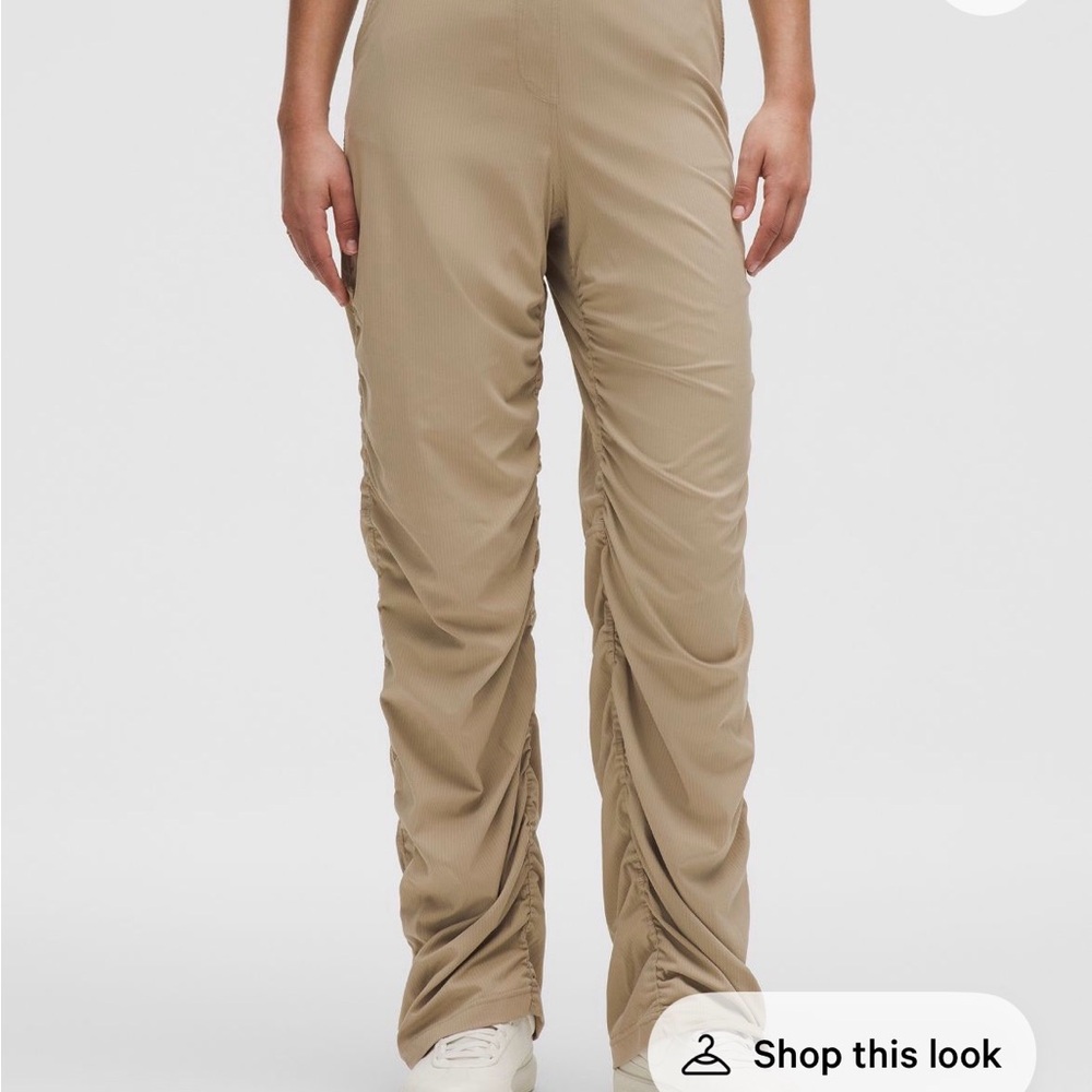 Dance Studio Slim-Fit HR Flared Pant